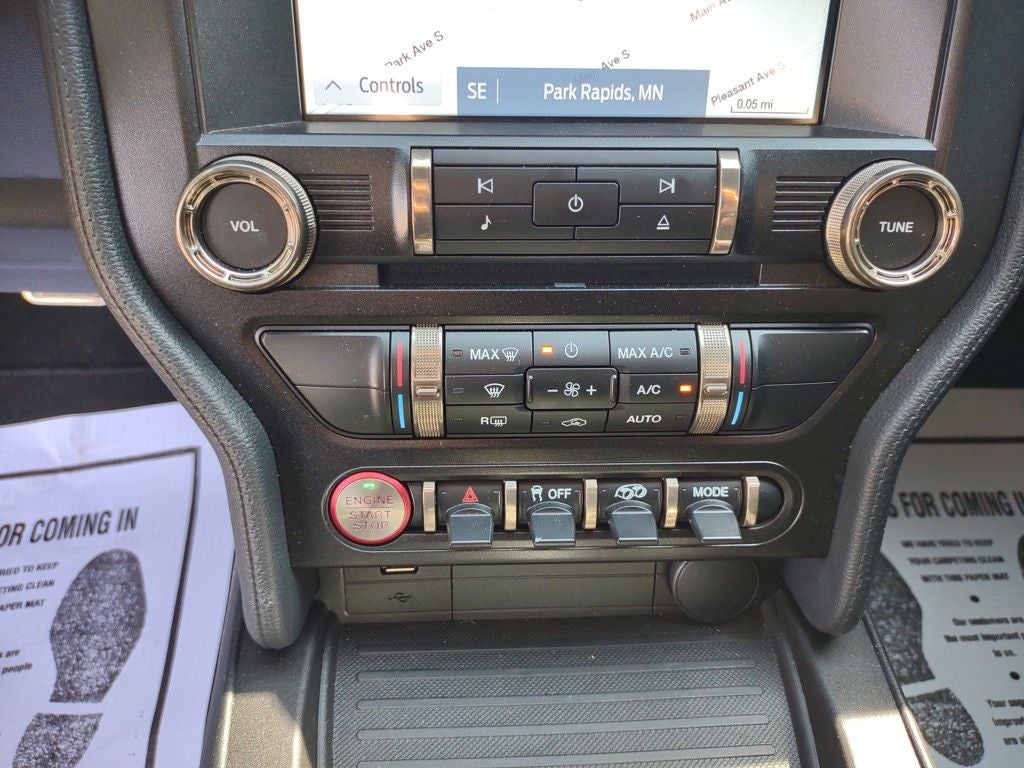 2020 Ford Mustang Shelby GT500 Carbon Fiber Track Package