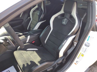 2020 Ford Mustang Shelby GT500 Carbon Fiber Track Package