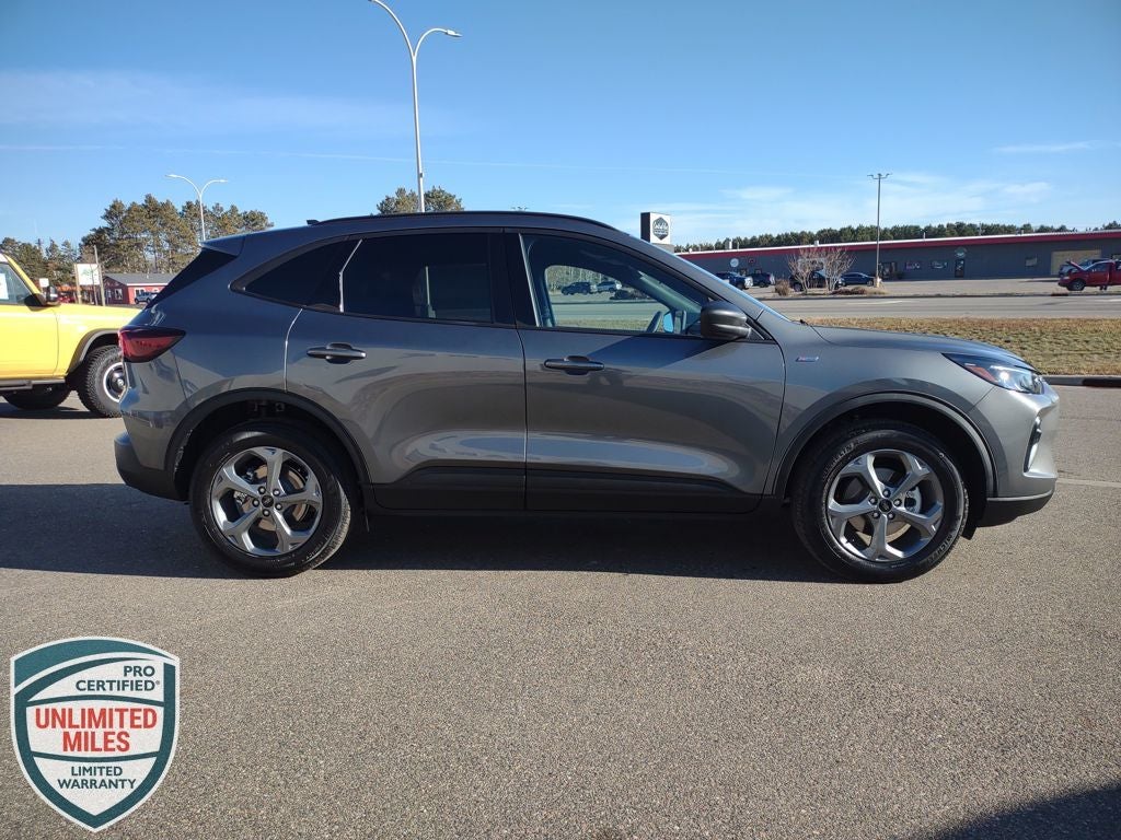 2026 Ford Escape ST-Line