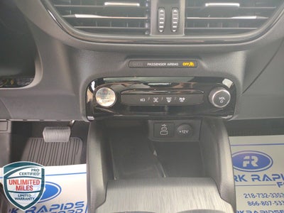 2025 Ford Escape Hybrid ST-Line Select