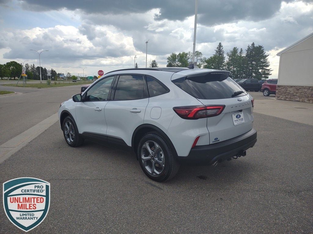 2025 Ford Escape Hybrid ST-Line Select