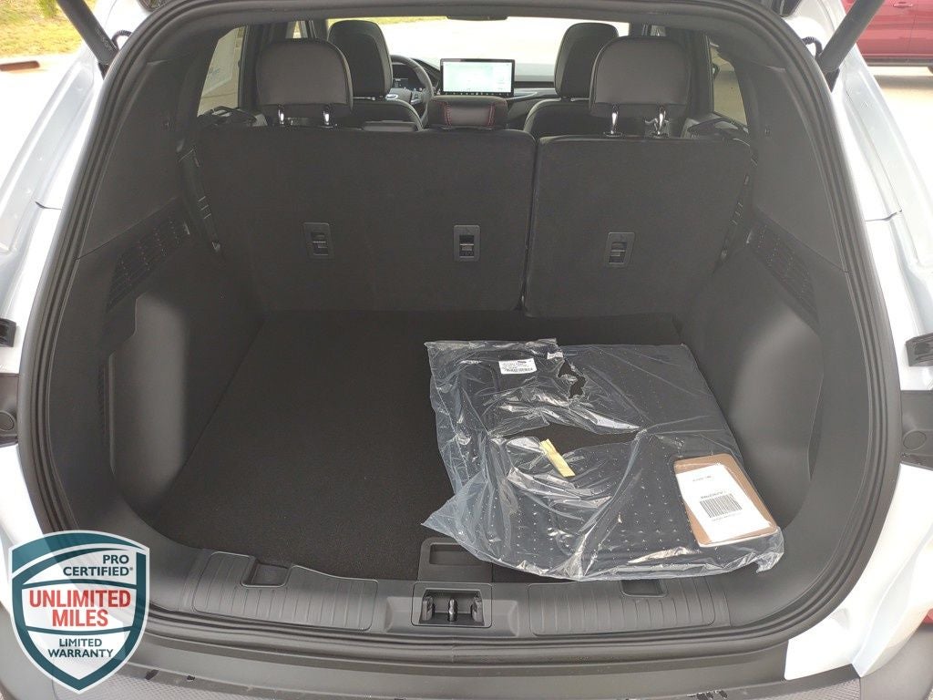 2025 Ford Escape Hybrid ST-Line Select