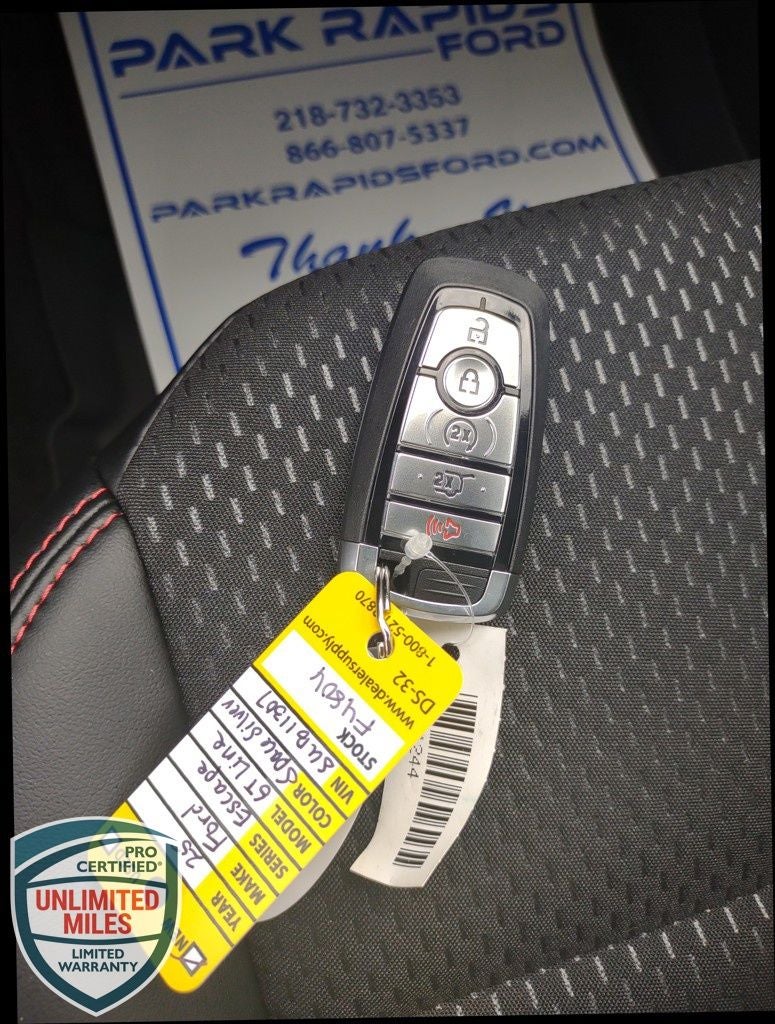 2025 Ford Escape Hybrid ST-Line Select