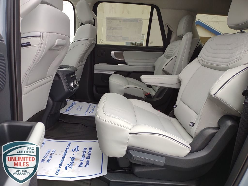 2025 Ford Expedition Max Platinum