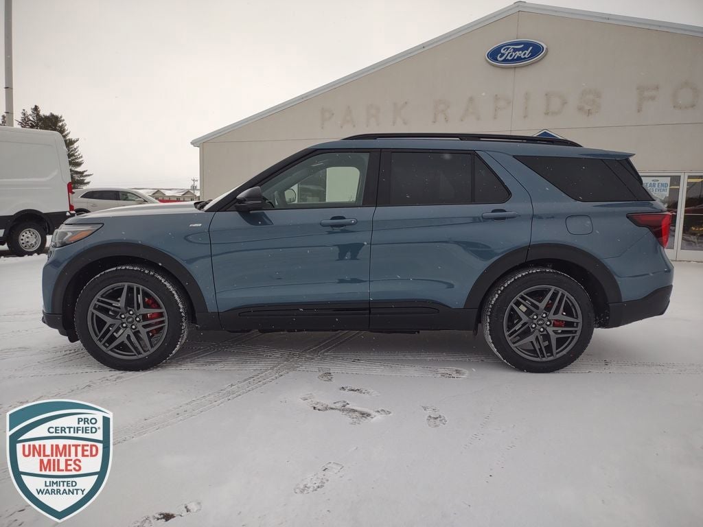 2026 Ford Explorer ST-Line