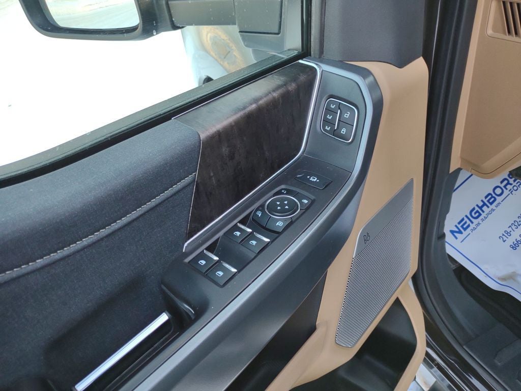 2024 Ford F-350SD Lariat