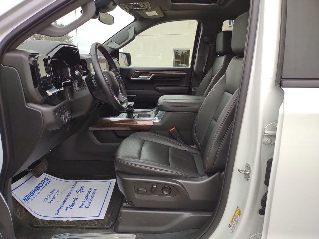 2024 Chevrolet Silverado 1500 RST