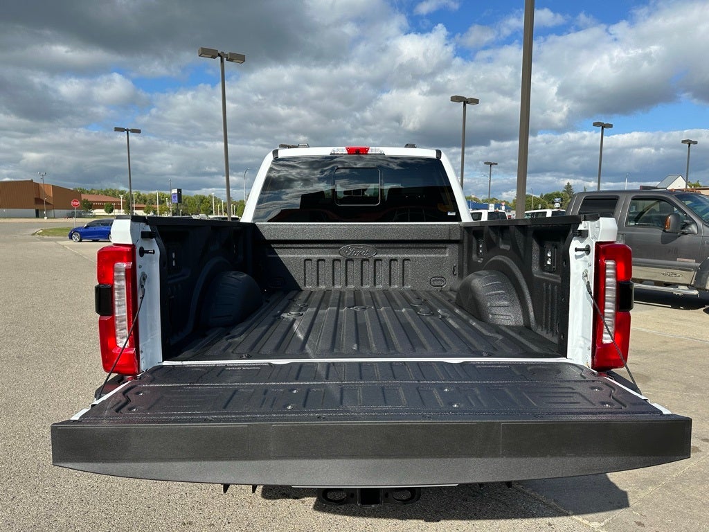 2026 Ford F-350SD XLT