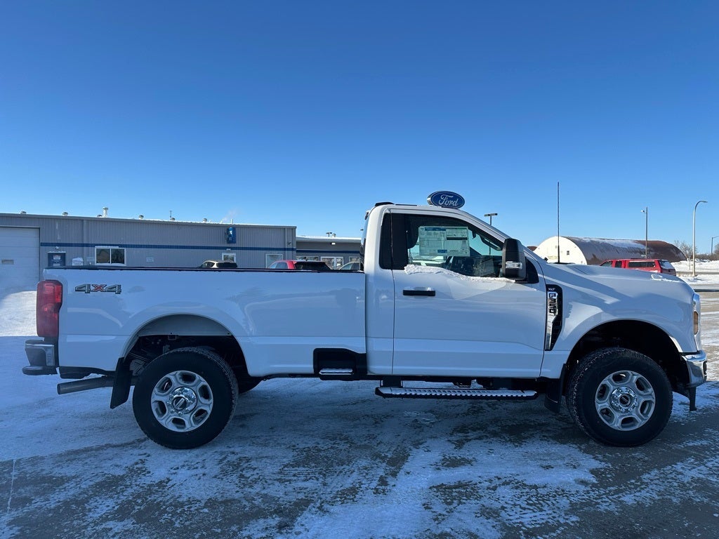 2026 Ford F-350SD XLT