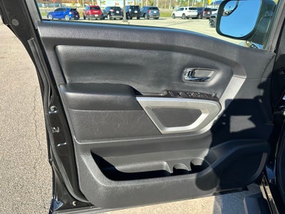 2020 Nissan Titan SV