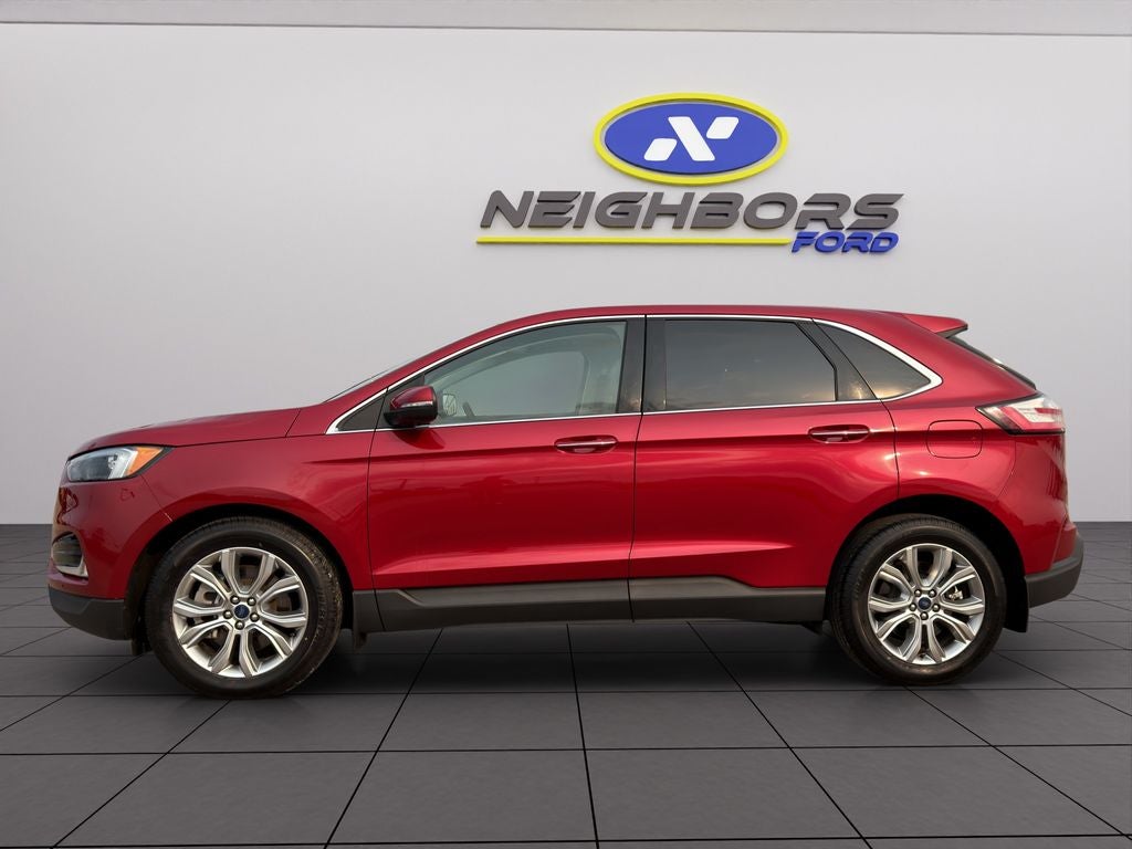 2022 Ford Edge Titanium