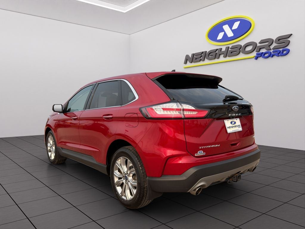 2022 Ford Edge Titanium
