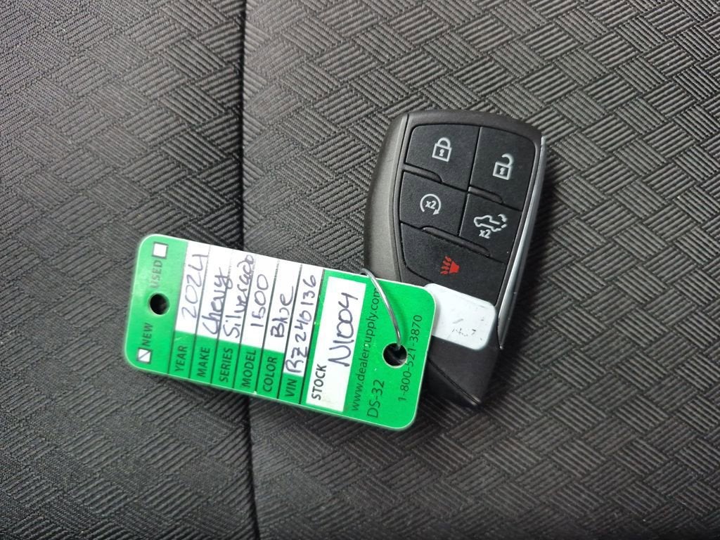 2024 Chevrolet Silverado 1500 Custom