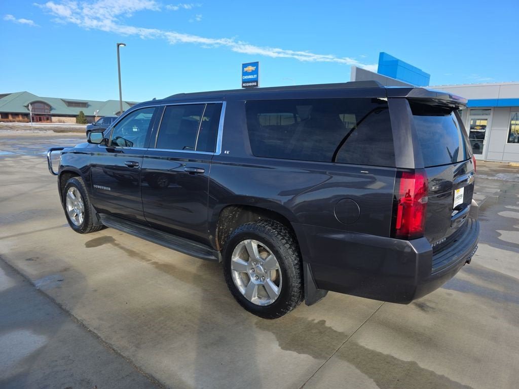 2017 Chevrolet Suburban LT