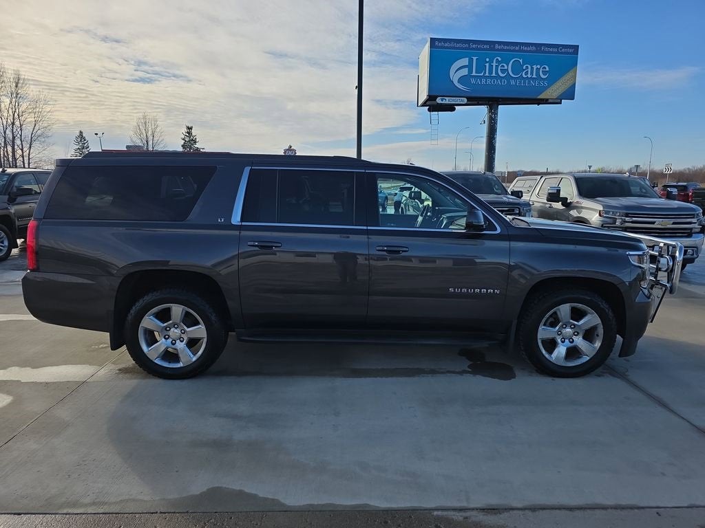 2017 Chevrolet Suburban LT
