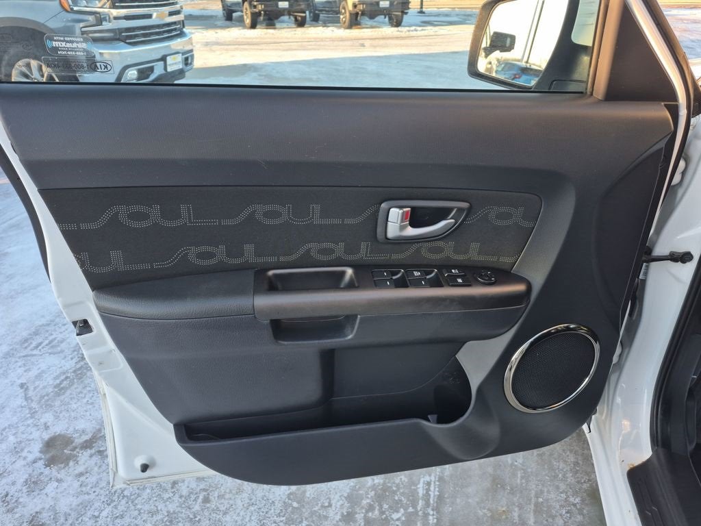 2013 Kia Soul +